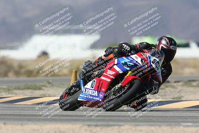 media/Oct-02-2025-Racers Edge (Thu) [[2c91cb6ab3]]/2-A Group/Session 3-Turn 4 Part 2 (1145am)/